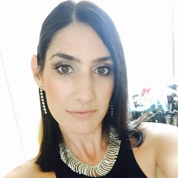 Meet your Posher, Rachele - Picture 1 of 1